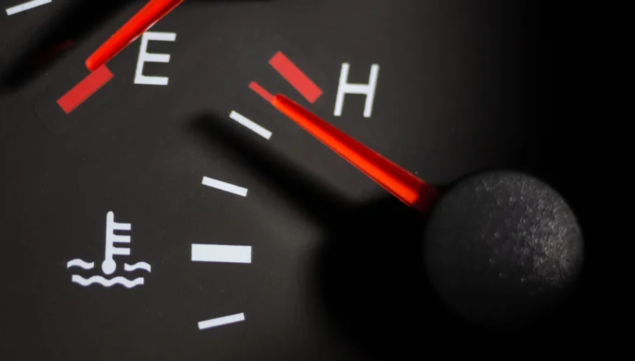 Engine lugging occurs when accelerating in a high gear at low RPM, causing mechanical damage, reduced performance, and lower fuel efficiency. 