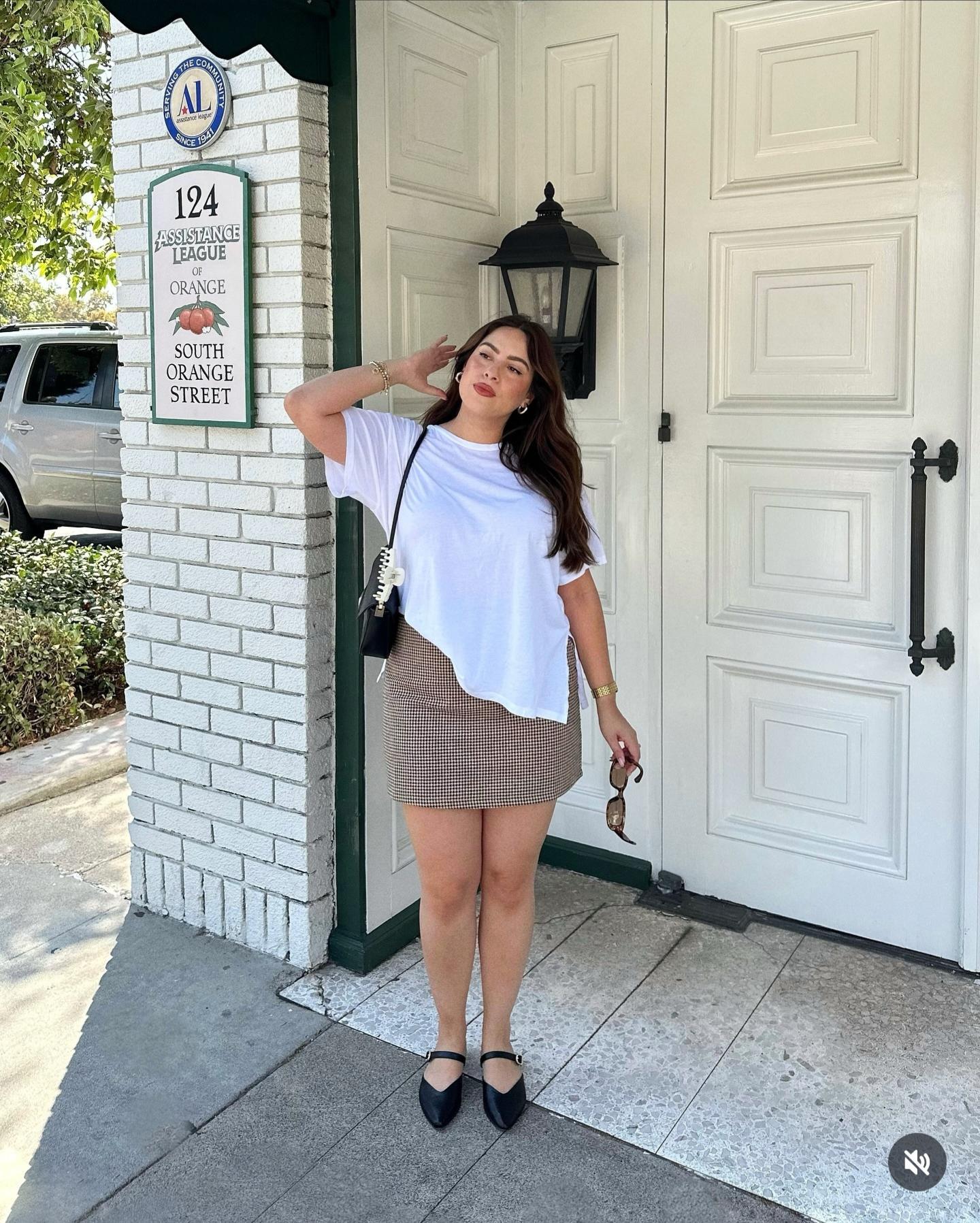 skirt outfits to impress on a college visit