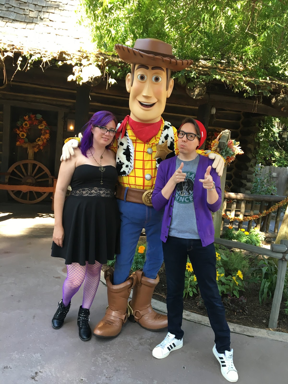 HipsterArielDisneyBound.JPG