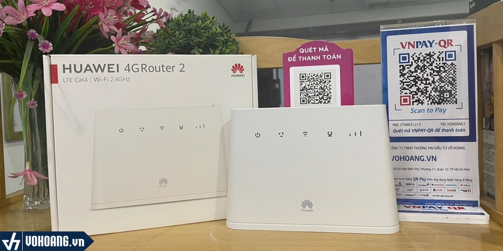 Huawei B311-221 bộ phát wifi 4G cắm điện trực tiếp cho gia đình với thiết kế đơn giản