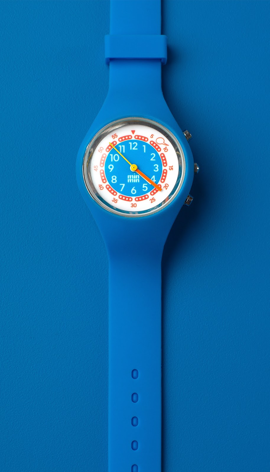 Image from the Minor Minutes: Branding and Industrial Design for Children's Watches article on Abduzeedo