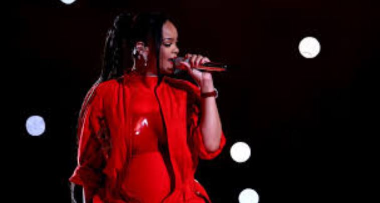 Surprise concert performances