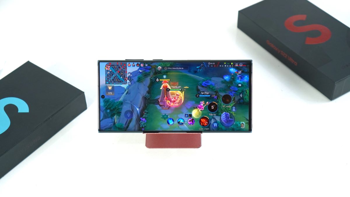 Cấu hình mạnh mẽ đáp ứng mọi tác vụ