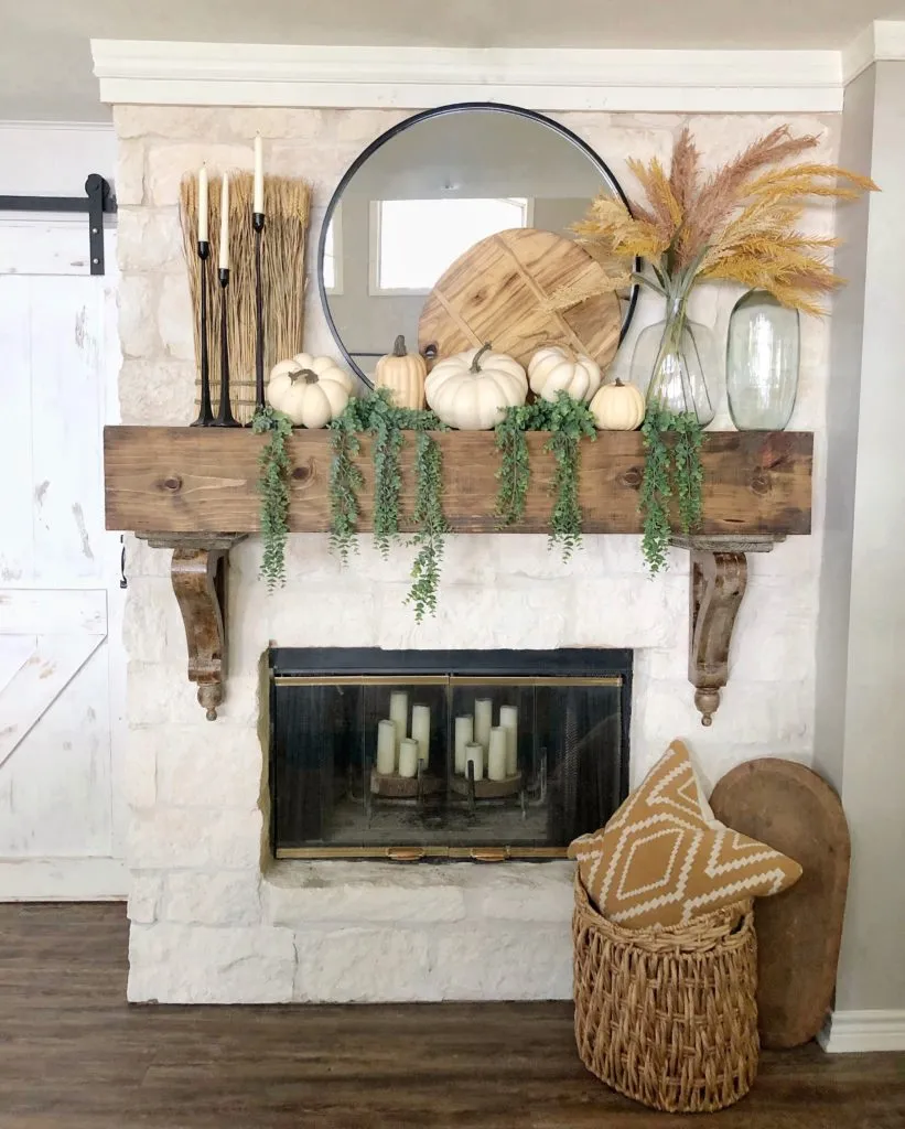 Rustic Fall Mantel Decorating Ideas