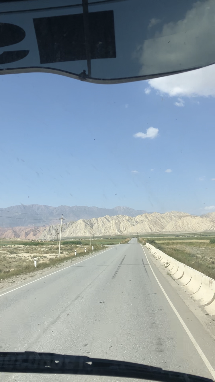 Hitchhiking in Kyrgyzstan | Mountain View