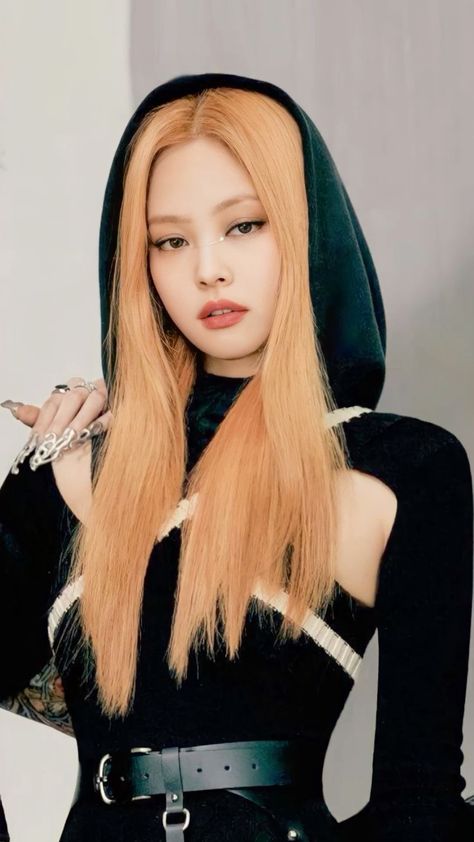 BLACKPINK's Jennie wearing a black dress 