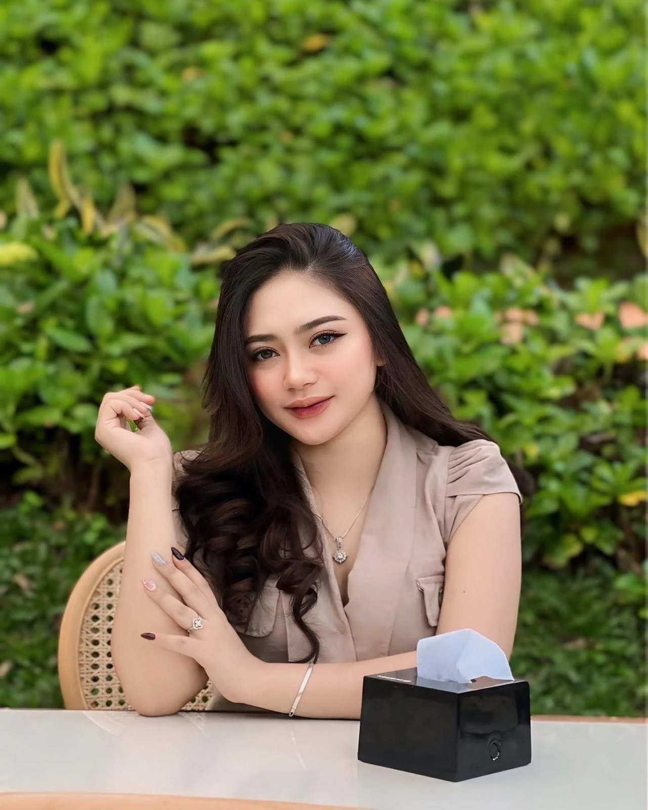Cewek Cantik yang Membuatmu Terpikat Dengan Pesonanya, cewek cantik, terpikat, gadis seksi