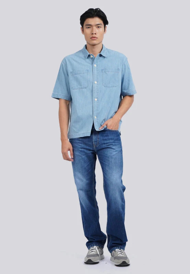 Executive Relaxed Fit Short Sleeve Denim Shirt