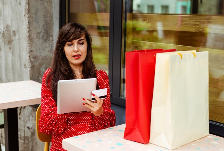 How to Spot the Best Deals When Online Shopping