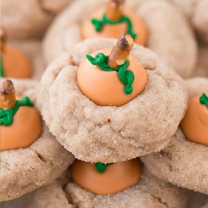 Pumpkin Kiss Cookies 8