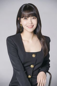 A picture of Sooyoung on a black outfit 