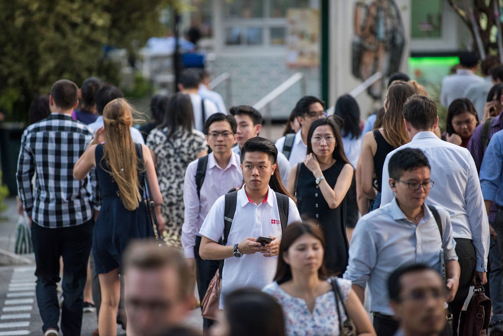 Singapore’s Labour Market in 2024: Fewer Retrenchments, Steady Employment Growth