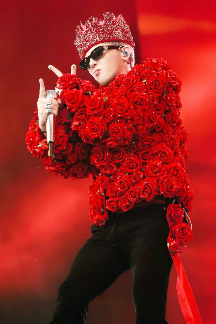 A picture of G-Dragon
