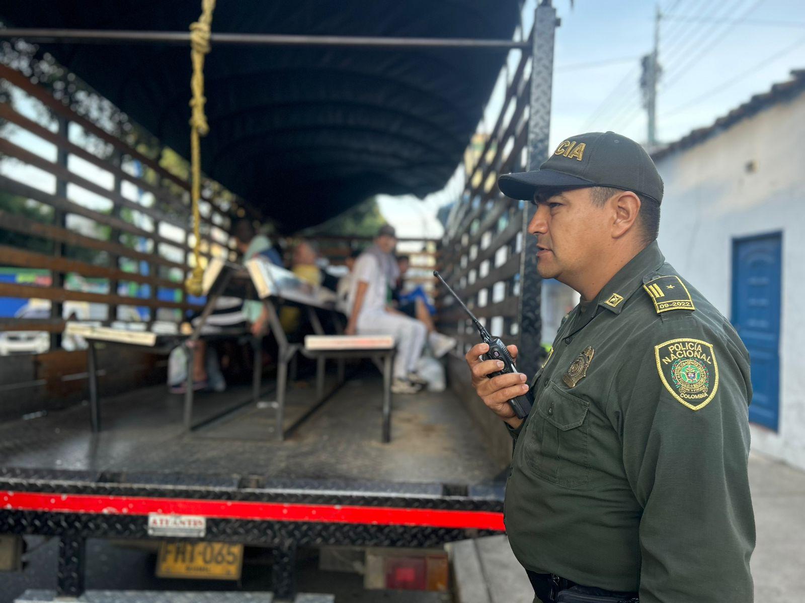 En cumplimiento del convenio firmado entre la Alcaldía de Bucaramanga y el Instituto Nacional Penitenciario y Carcelario - INPEC -, la Policía Metropolitana de Bucaramanga -MEBUC- ha cumplido hasta la fecha con el traslado de 155 personas sindicadas por delitos.