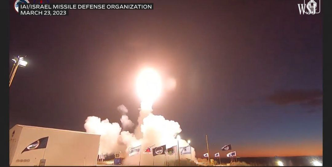A rocket launching at night

AI-generated content may be incorrect.