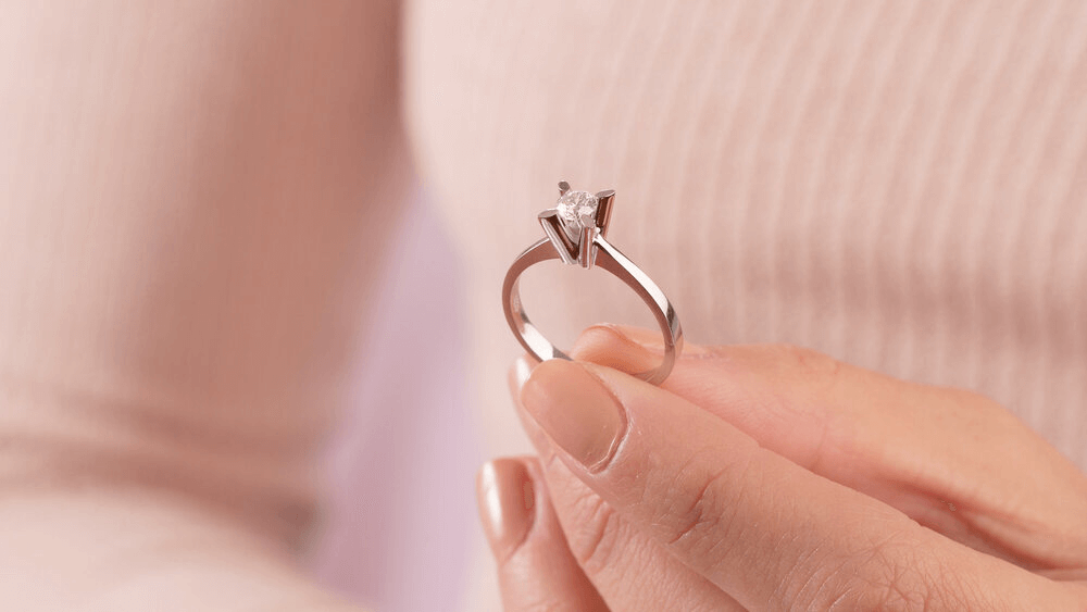 How to Choose the Perfect Solitaire Ring for Your Style