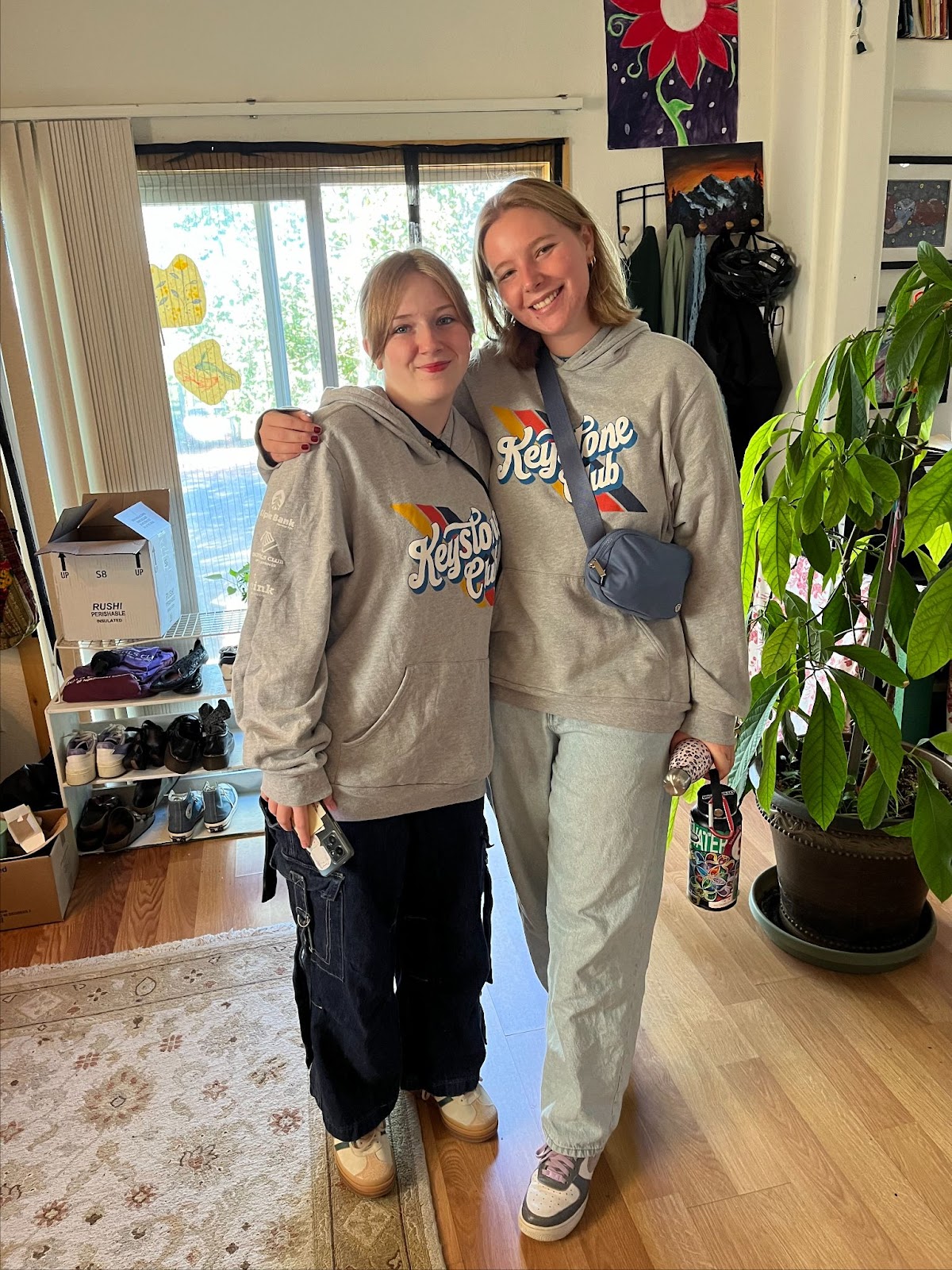 Nina and Molly Wilson pose in matching outfits.