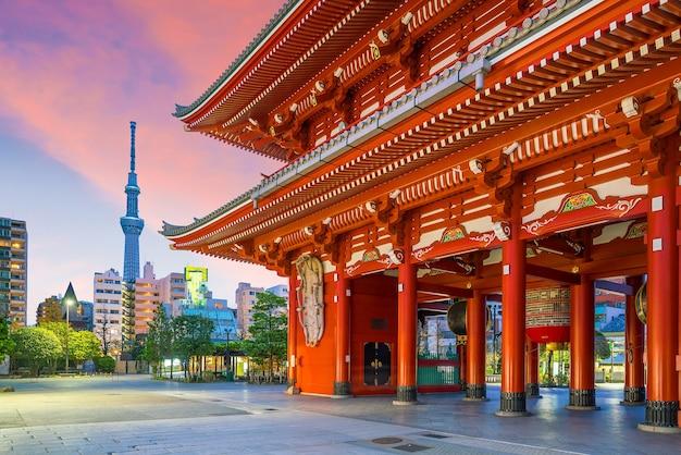 Premium Photo | Sensoji temple in asakusa area, tokyo, japan at night