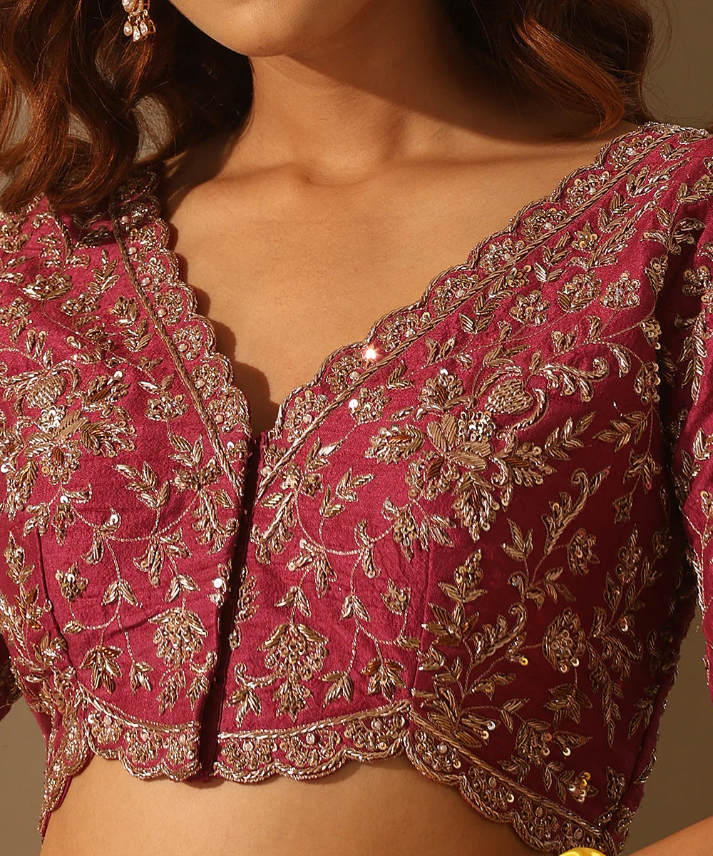 Blouses_Through_the_Ages_A_Timeline_of_Indian_Fashion_7