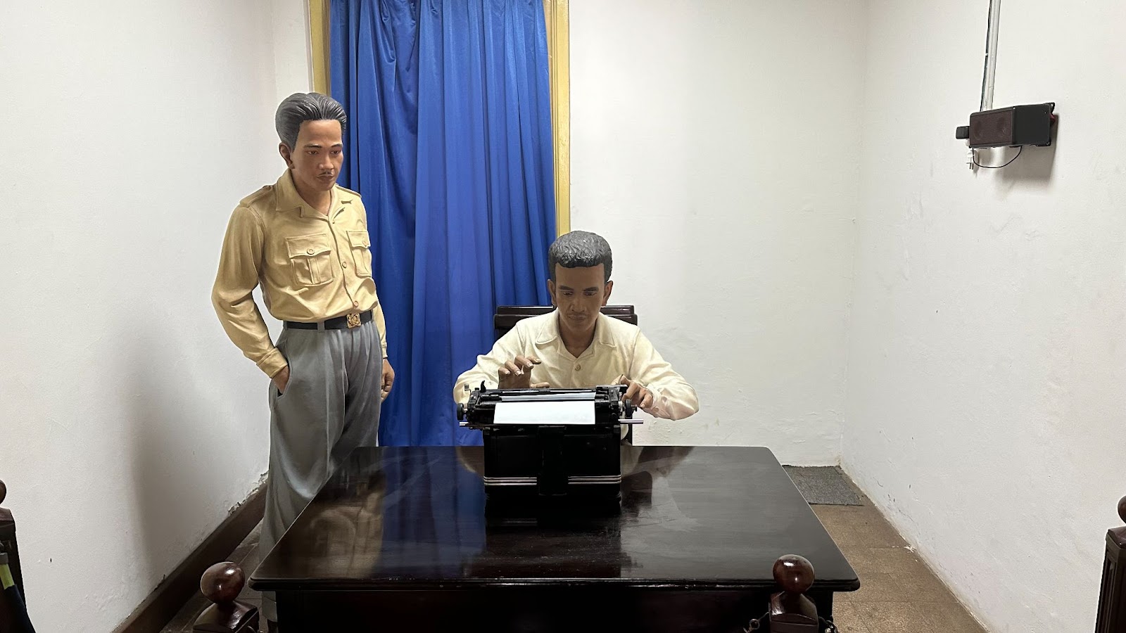 A typewriter in Historical Place of Museum of the Formulation of the Proclamation Text