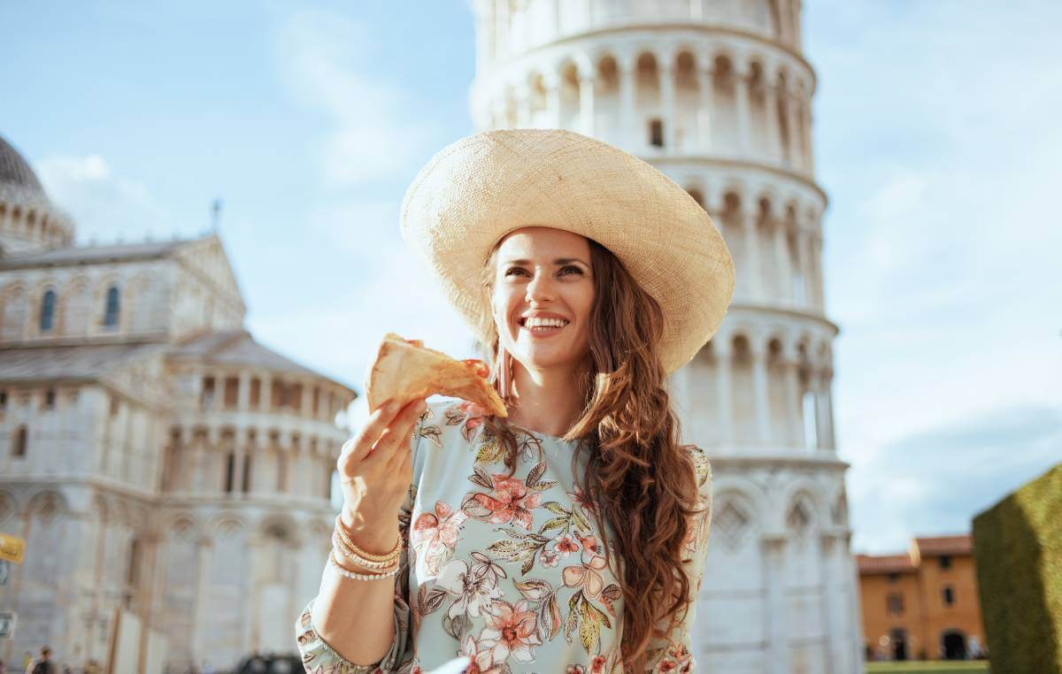 solo female travel in italy