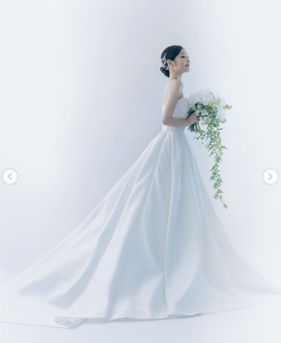 A wedding picture of Kim Yuna 