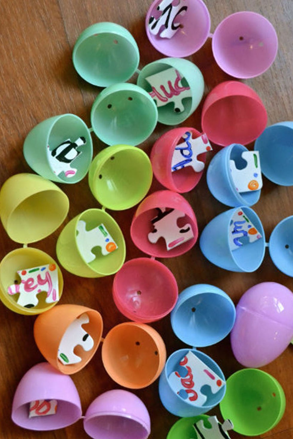 easter egg hunt ideas puzzle pieces inside colorful plastic eggs