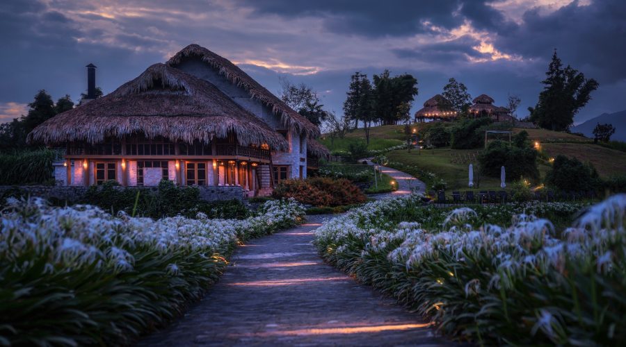 Toàn cảnh nhà hàng The stilt house restaurant của Topas Ecolodge Sapa
