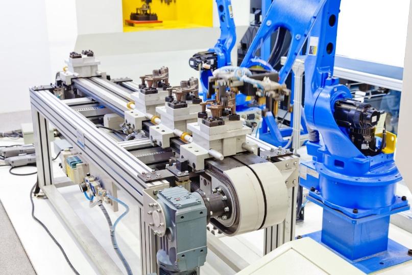 Imagen que contiene interior, cocina, camioneta, tabla

Descripción generada automáticamente