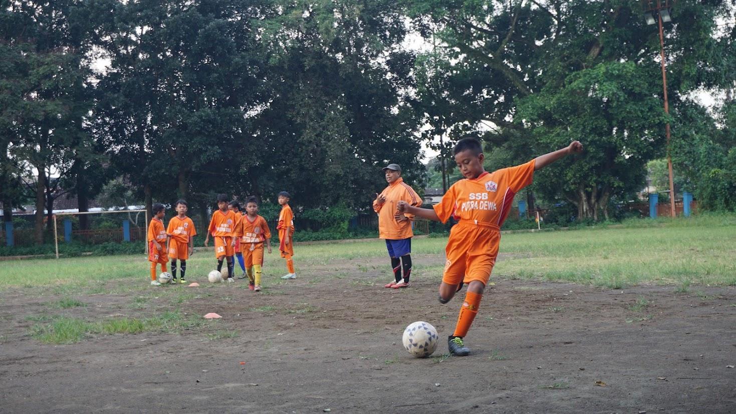 Metode Latihan di SSB Putra Dewa Malang