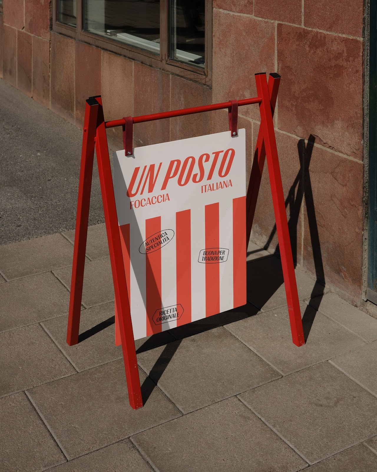 Image from the Focaccia Elevated: Un Posto's Branding and Visual Identity Story article on Abduzeedo