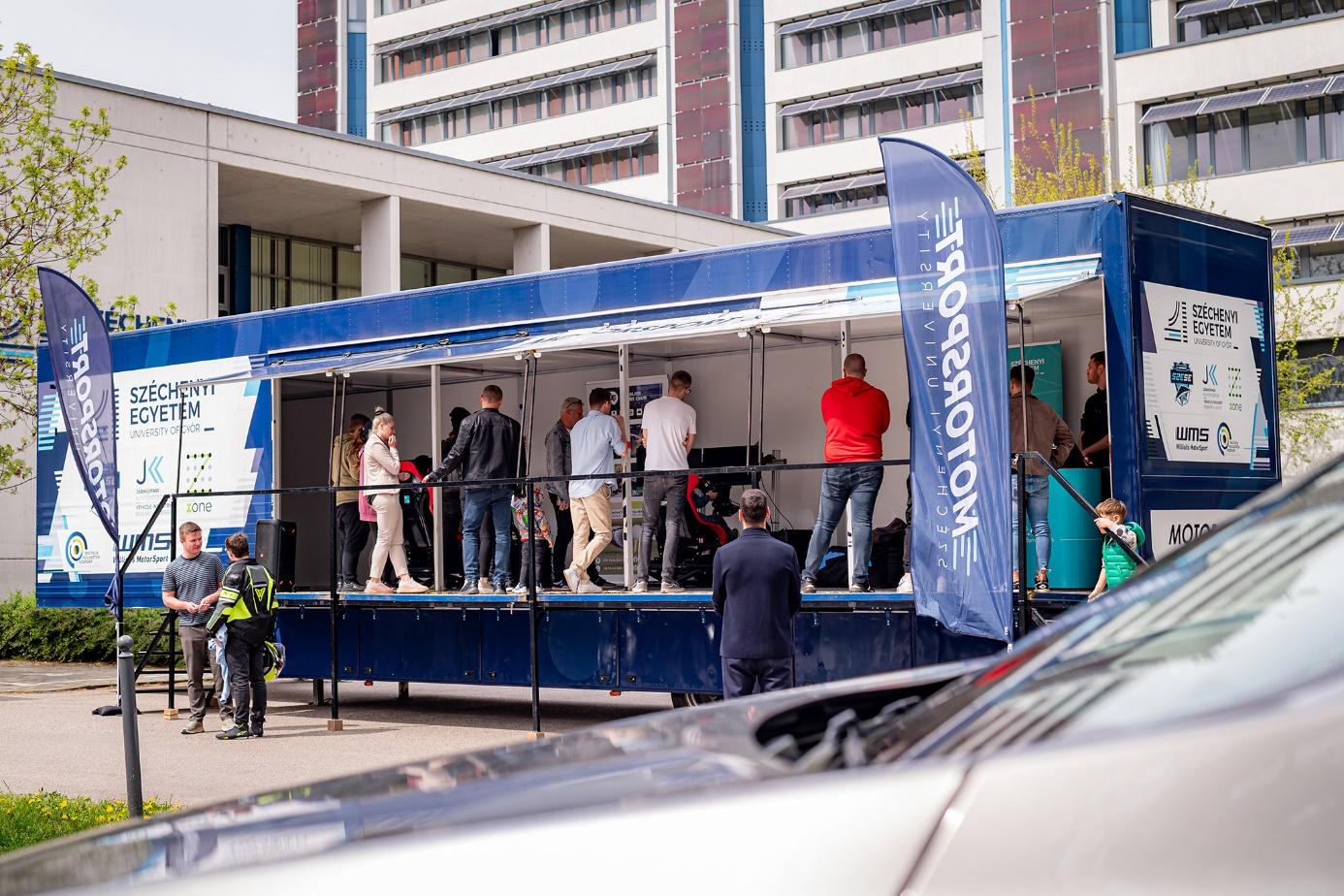 The car meet and exhibition has grown into a popular family event in the city and a nationally renowned gathering for car enthusiasts, attracting more than three thousand visitors this year (Photos: András Adorján, Máté Dudás, Bettina Korinek, Gergely Nagy)