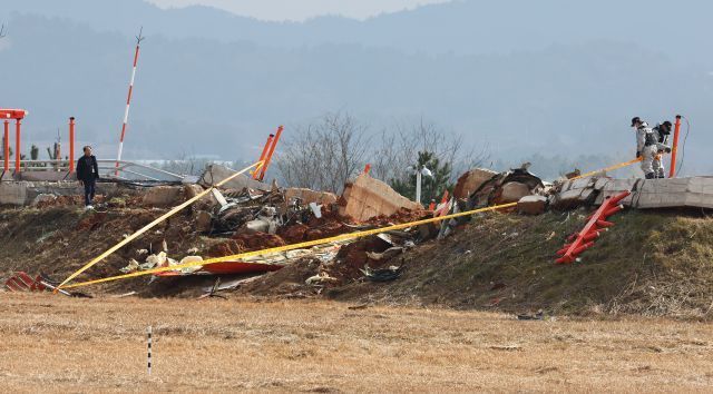 This contain an image of Jeju Air Crash