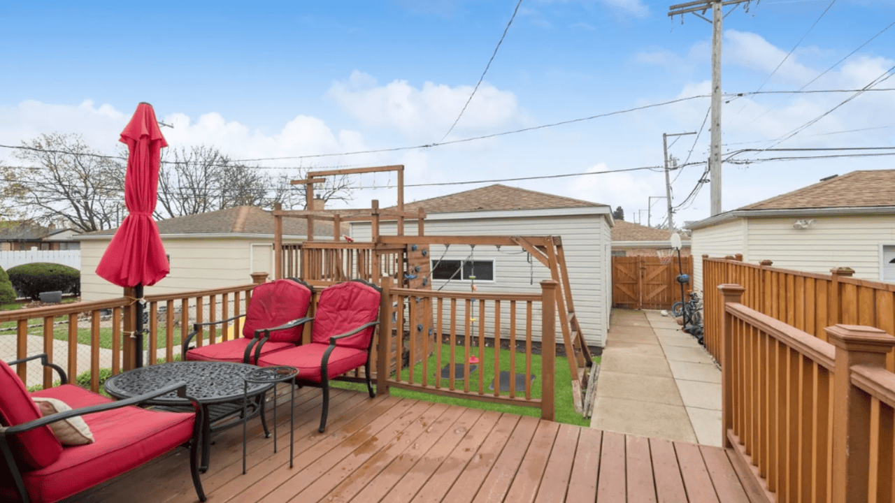 Tour This 1,750 Sq Ft Brick Ranch in Chicago, IL with Recreation Room and Walk-In Shower
