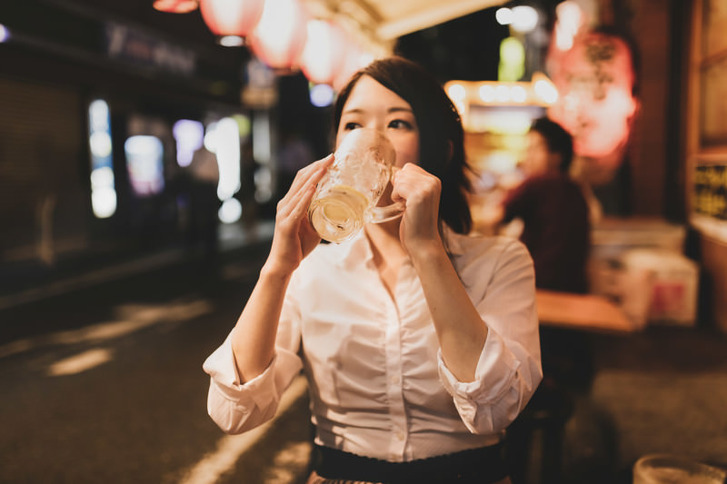 好きな人と飲む 酔いやすい