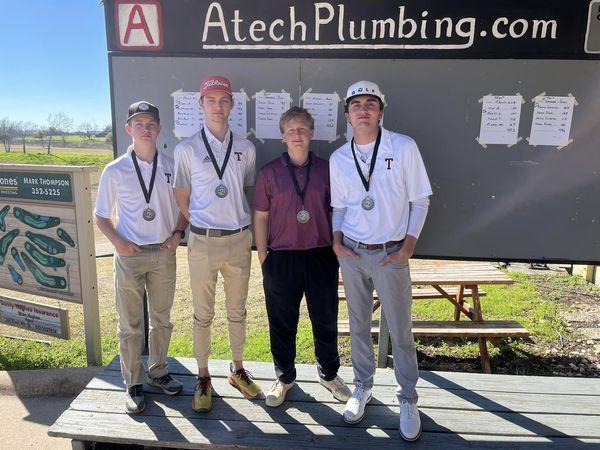 boys golf team