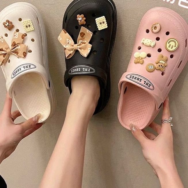 Sandal