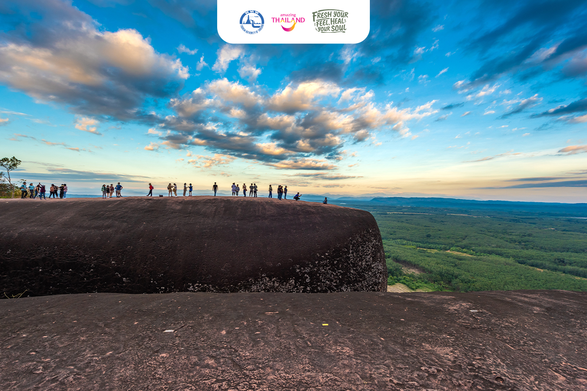 รูปภาพประกอบด้วย เมฆ, ท้องฟ้า, กลางแจ้ง, ภาพหน้าจอ

เนื้อหาที่สร้างโดย AI อาจไม่ถูกต้อง