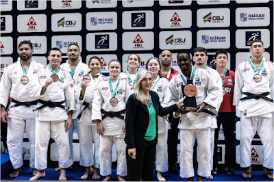 Jovem equipe do SESI-SP conquistou a medalha de bronze no Grand Prix de Judô. (Foto: Hedgard Moraes/MTC)