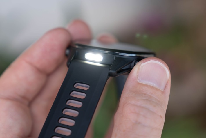 garmin forerunner 970 ліхтарик