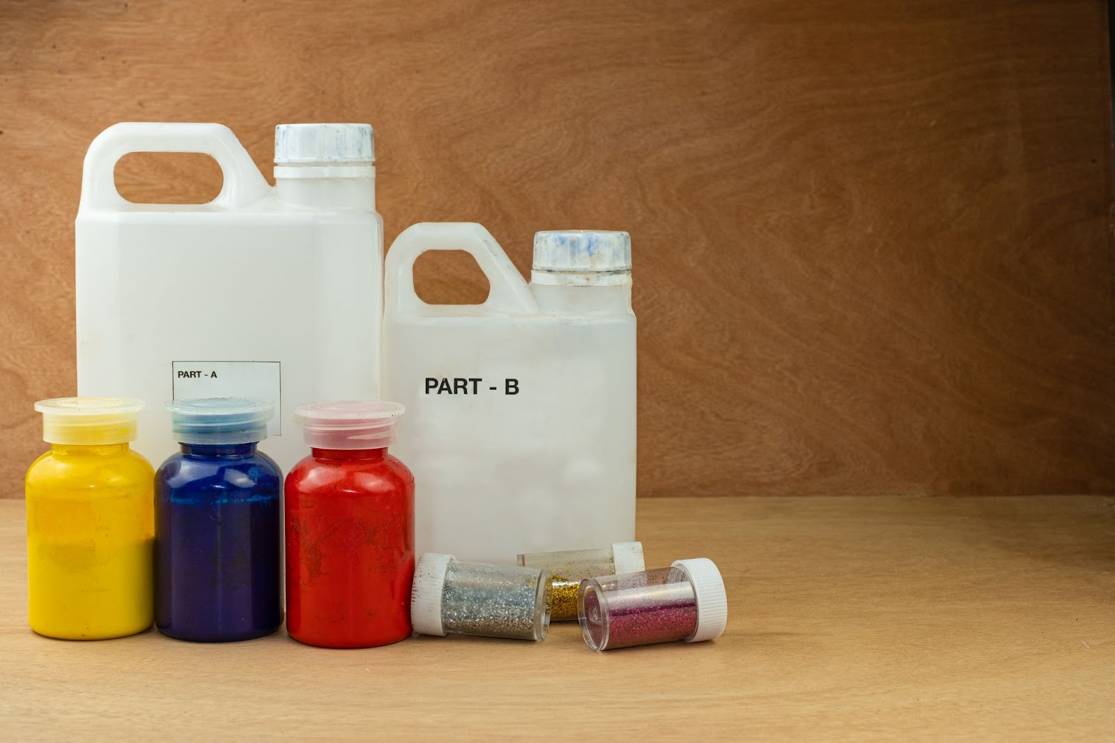Industrial pigments and dye chemicals used in sublimation ink formulation