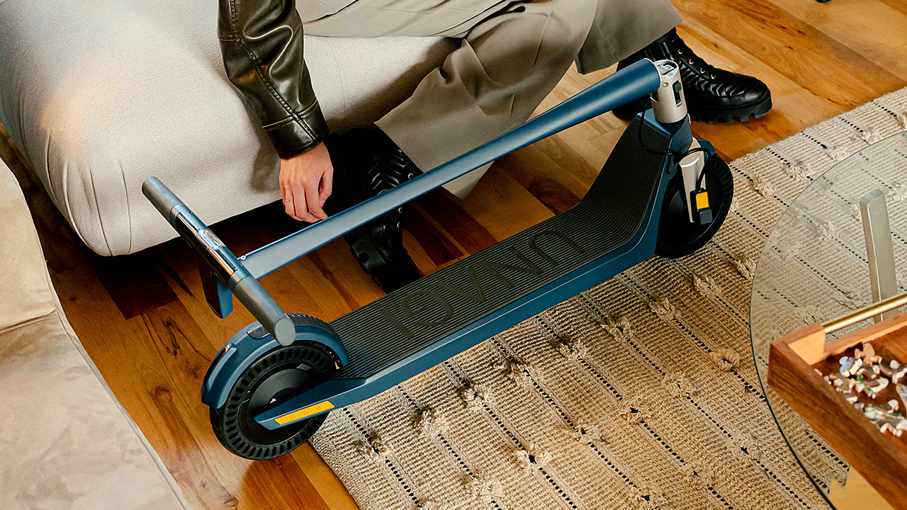 This image shows the Unagi Model One Voyager E-Scooter.