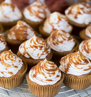 Apple Cider Cupcakes plus Cider Buttercream Frosting