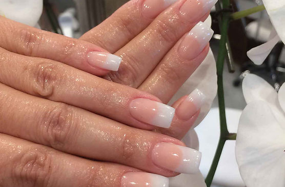 How Much is a Full Set of Gel Acrylic Nails: Ultimate Cost Guide