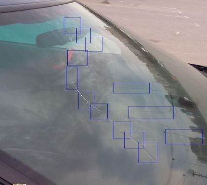 Detecting windshield crack using the object detection model