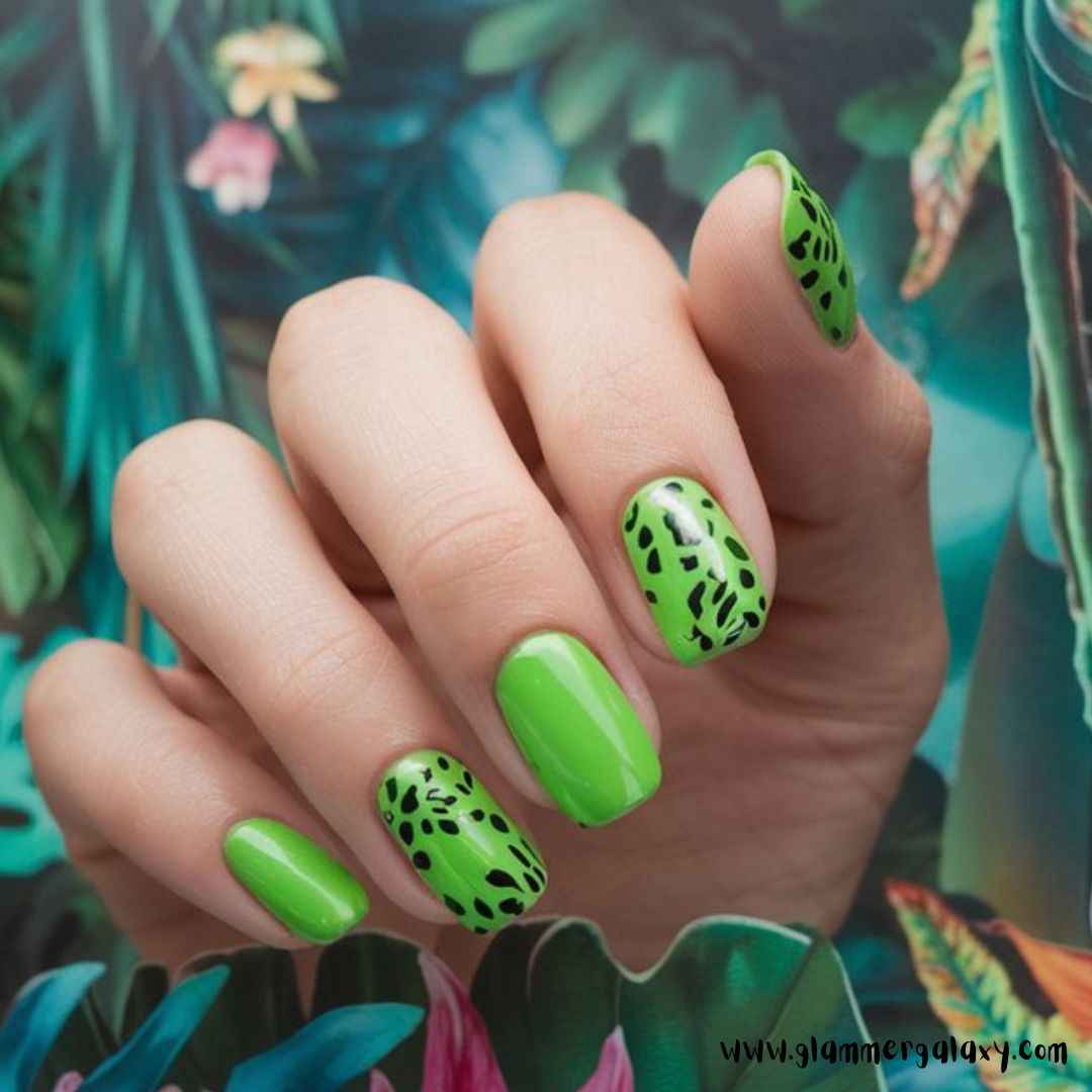 Classy Vacation Nails having Tropical Jungle Fever
