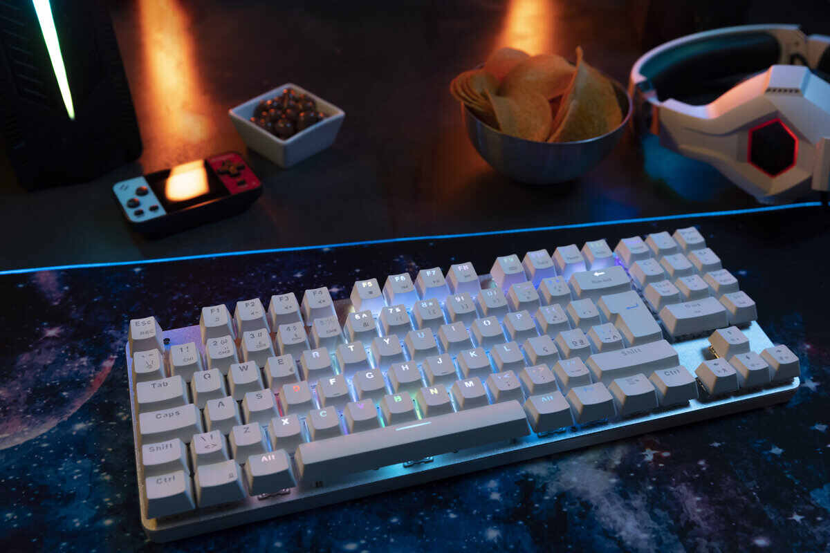 gaming keyboard and mouse