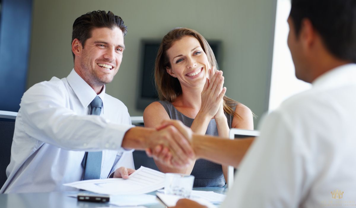 Online Marketplaces That Connect Investors To Deals