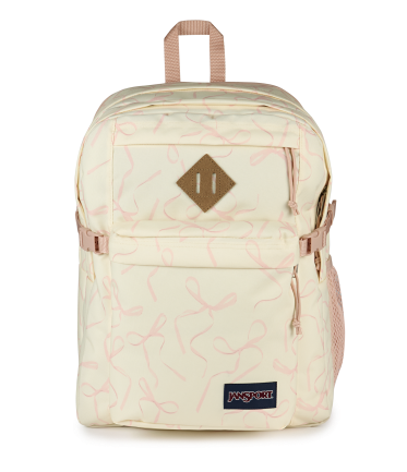 O:\行企\展業\展業二部\JanSport\JS 專案企劃\2025 專案企劃JS\250710 三創\媒體相關\新聞稿照片\亮點3 印花與多色\JanSport Main Campus 印花緞帶.png