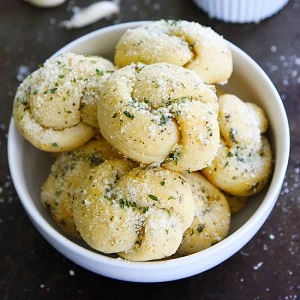 Garlic Knots